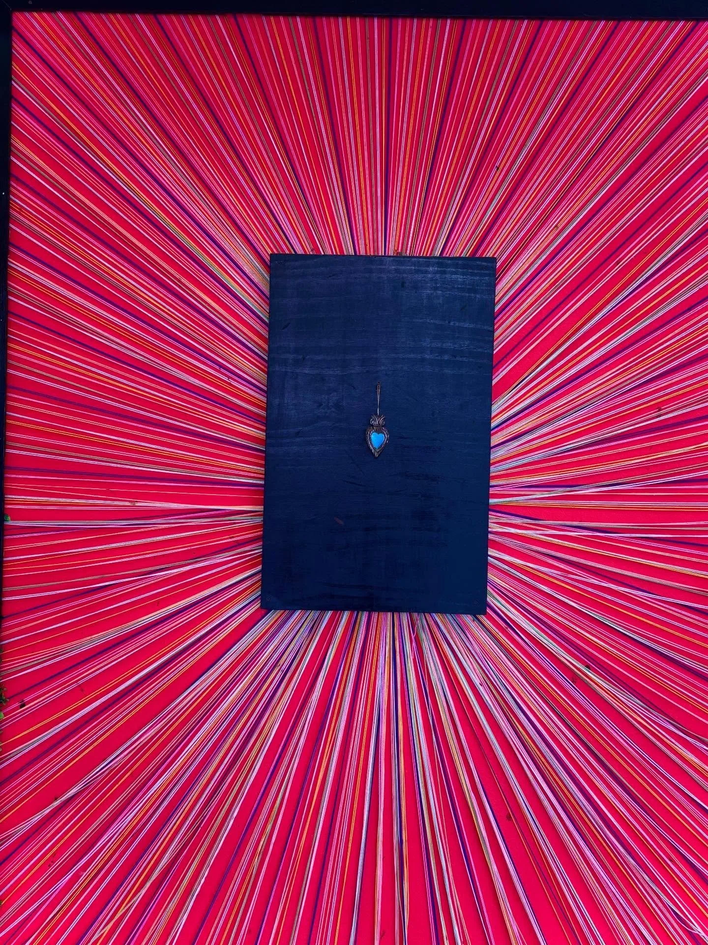 A little getaway to Mexico to reset, recharge, and reconnect before diving into my 2026 projects ✨
This installation stopped me in my tracks&mdash;lines of yarn radiating from the heart, reminding me why I create the way I do. I love leading every pr