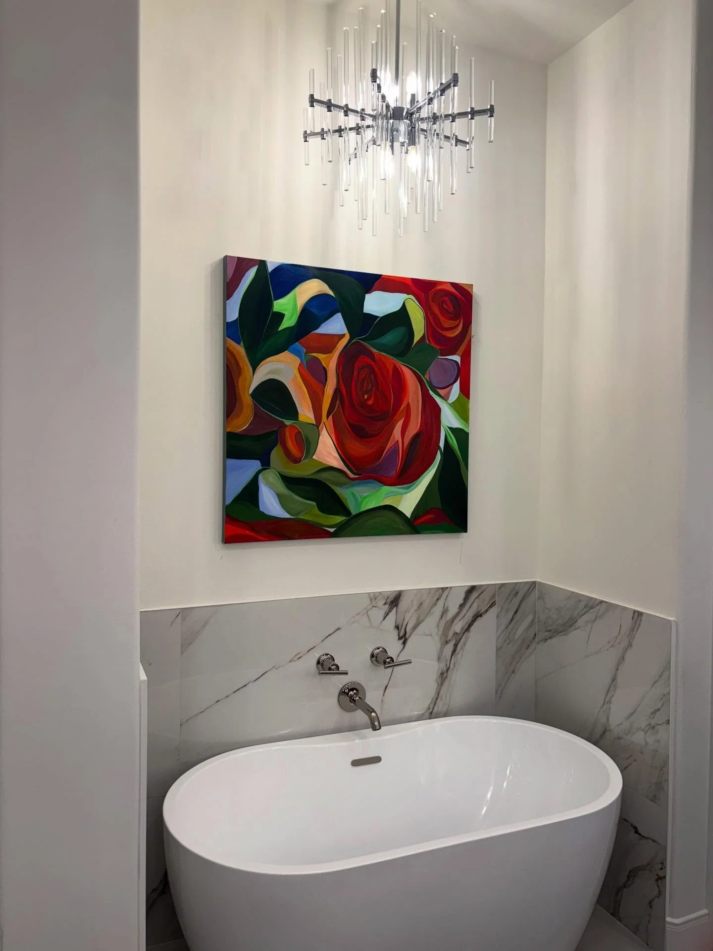 ✨ 2026, here we go! ✨

Back at work doing one of my favorite things&mdash;placing art in my clients&rsquo; homes. This beautiful piece by artist Maria Luisa @withloveluisamaria is the perfect finishing touch for this primary bathroom. The color, move