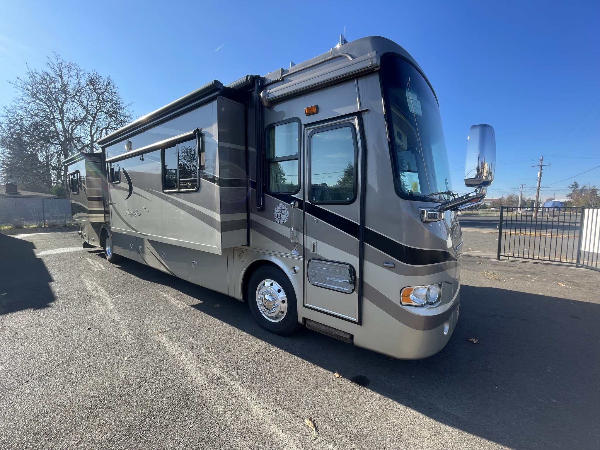 2007 TIFFIN ALLEGRO BUS 40'