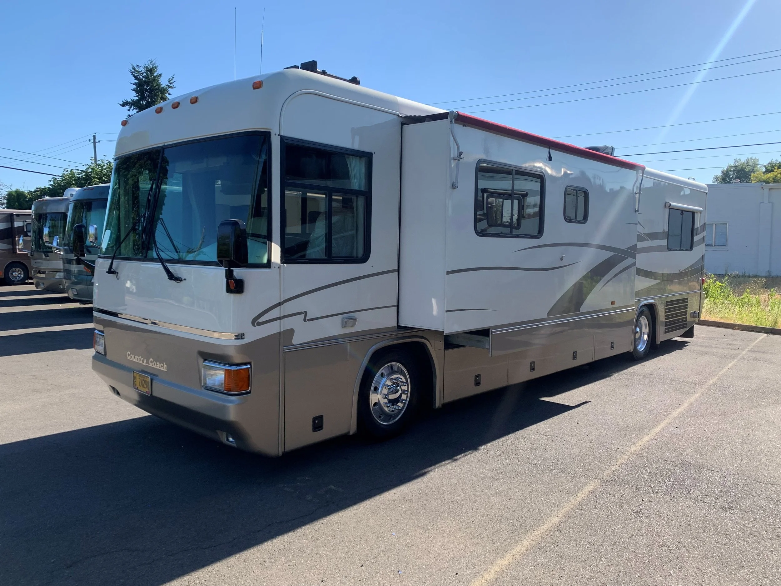 1999 COUNTY COACH ALLURE 36’