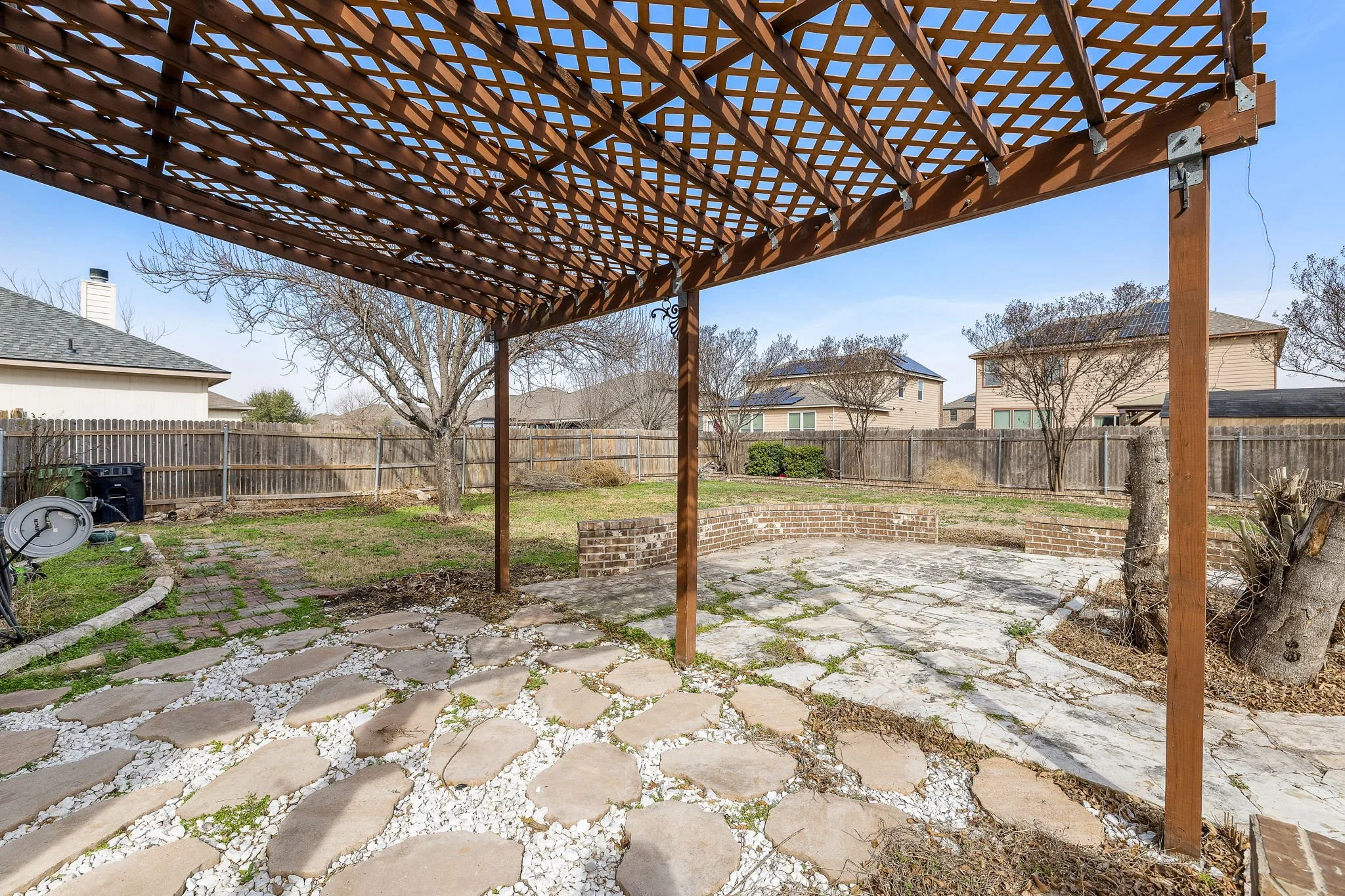 25-web-or-mls-114 Almquist St KCP 021826 - 136.jpg