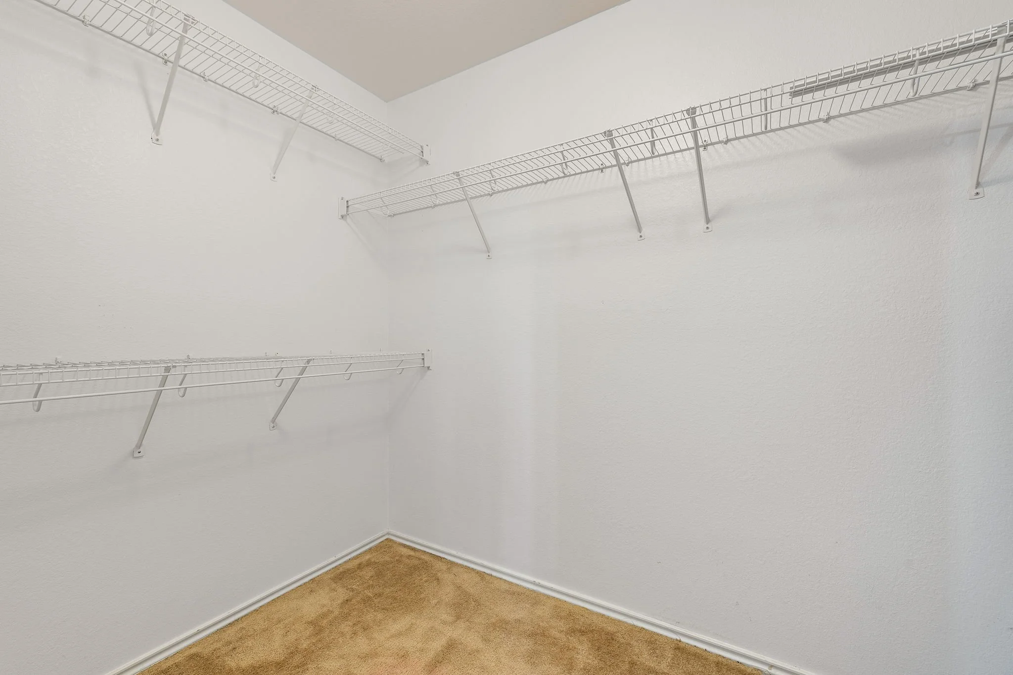 19-web-or-mls-114 Almquist St KCP 021826 - 59.jpg