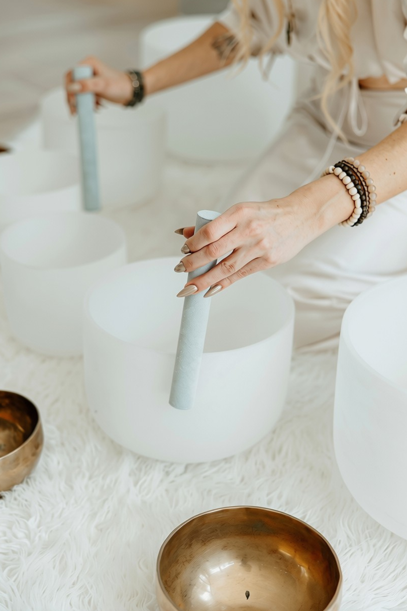 Ashley Bella Astrology. Professional Astrologer. Astrology and Wine pairings. Astrology Readings. Zodiac Signs. Birth chart. Group astrology events. Minnesota Astrologer. Crystal Singing Bowls