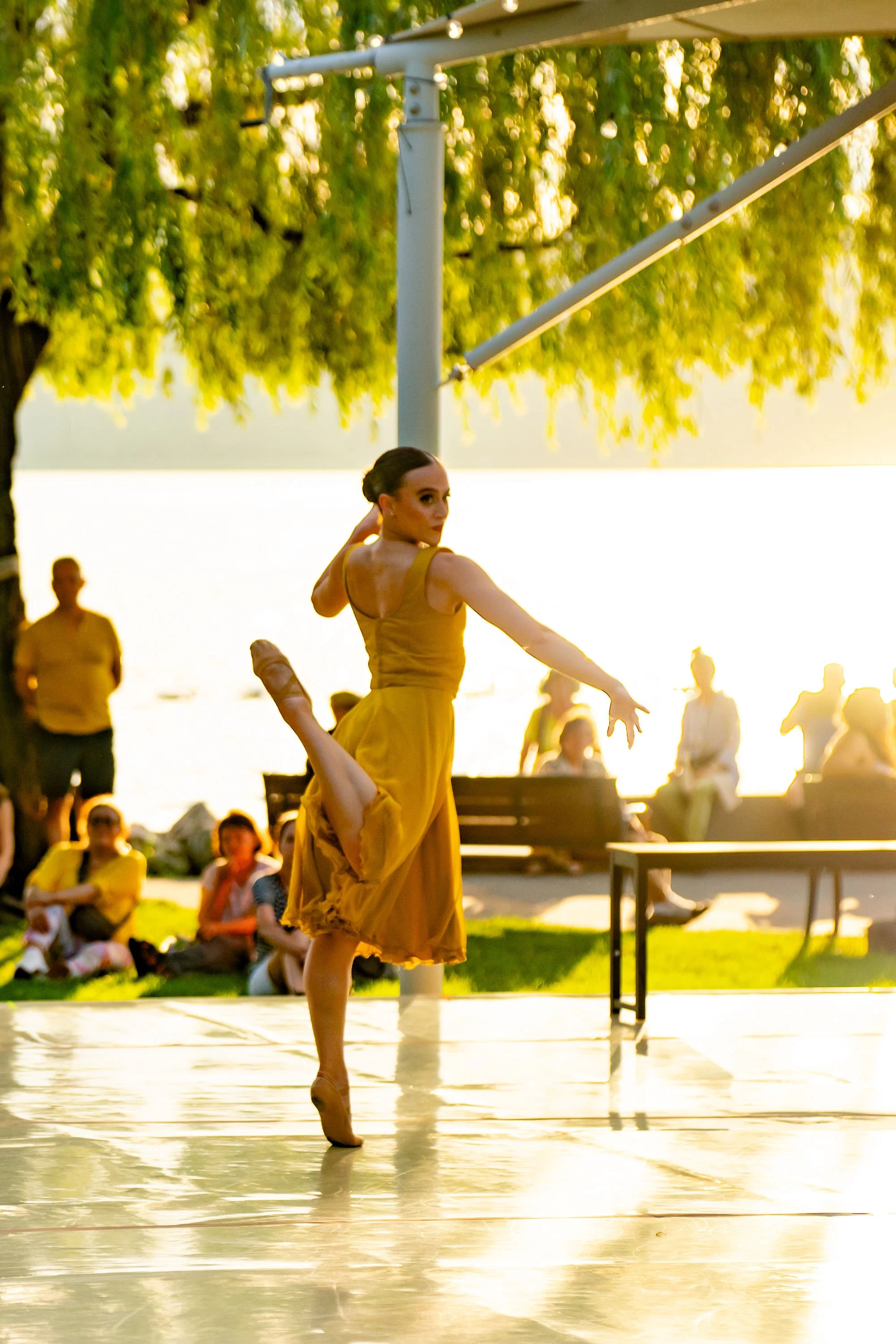 MorDance Outdoor Performance