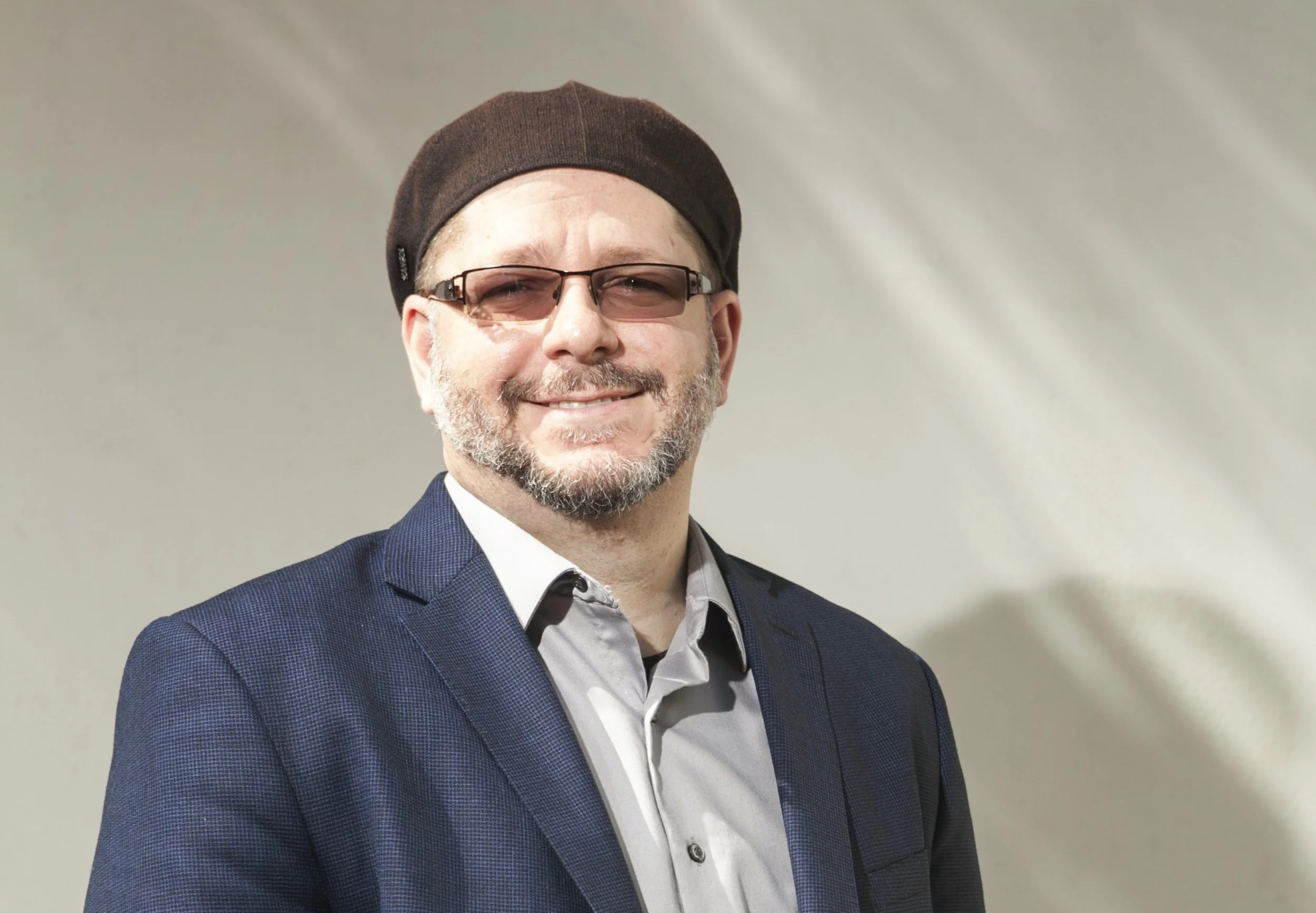 Tobias Buckell 
Born in the Caribbean, Tobias S. Buckell is a New York Times bestselling and World Fantasy Award winning author. His novels and short stories have been translated into nineteen different languages. His latest work is a collection of