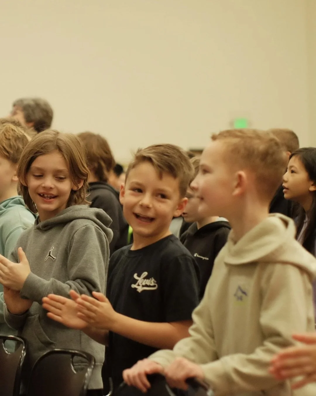 Worshipping &amp; growing in The Word alongside our friends at Friday Chapel. 🤍