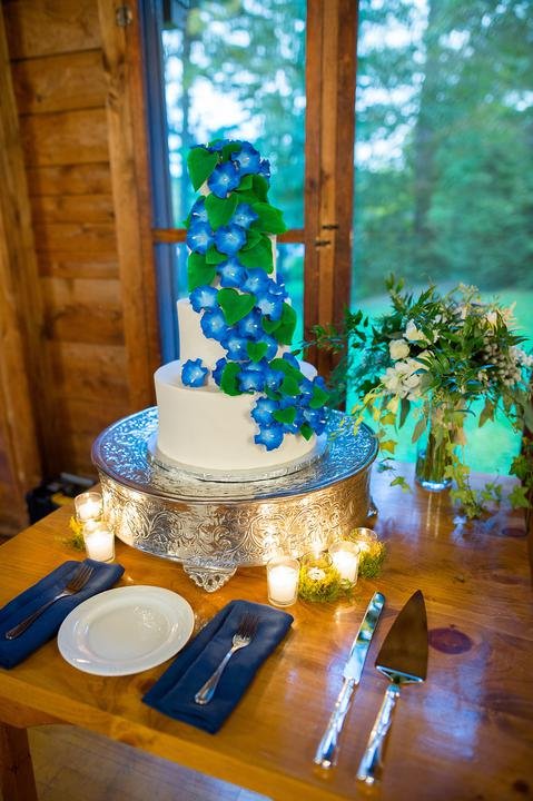 morning glory wedding cake