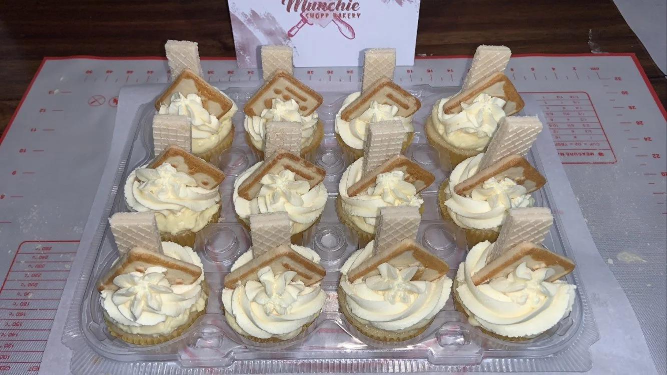 banana pudding cupcake.JPG