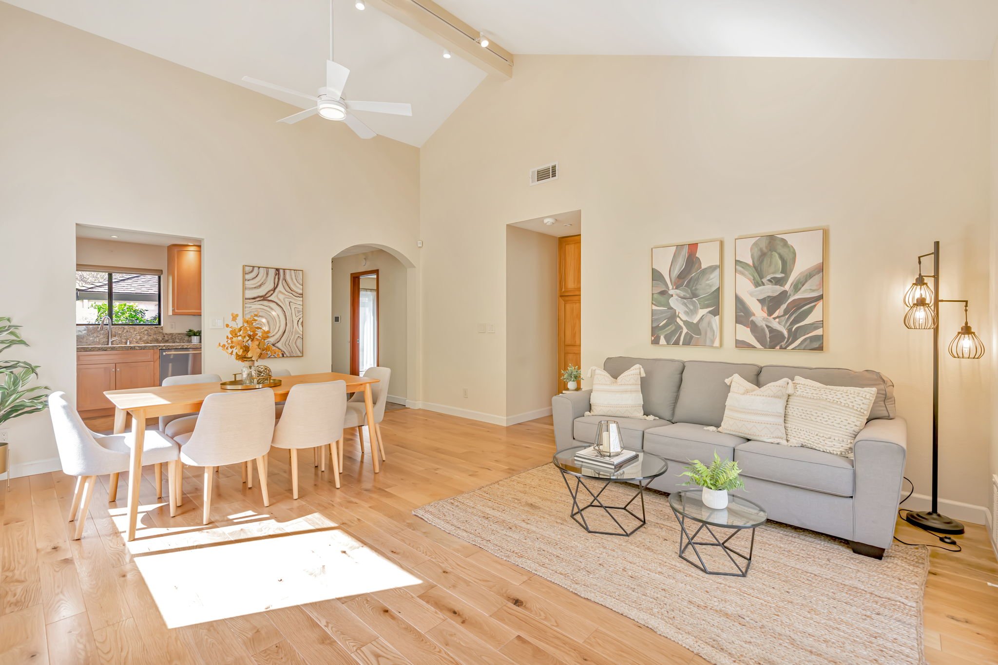 12-web-or-mls-9-newcastle-ct.jpg