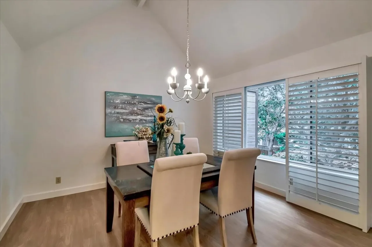 4108 Thain Way 011.webp