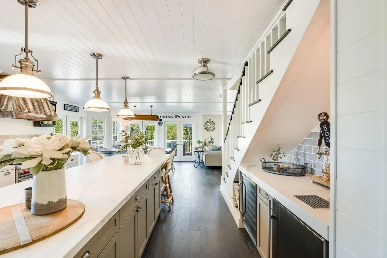 16466 Bonnie Ln 012.webp