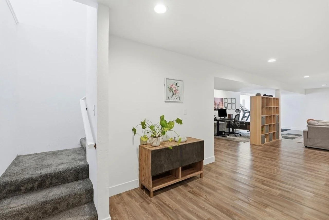 4206 Huntington St 035.jpg