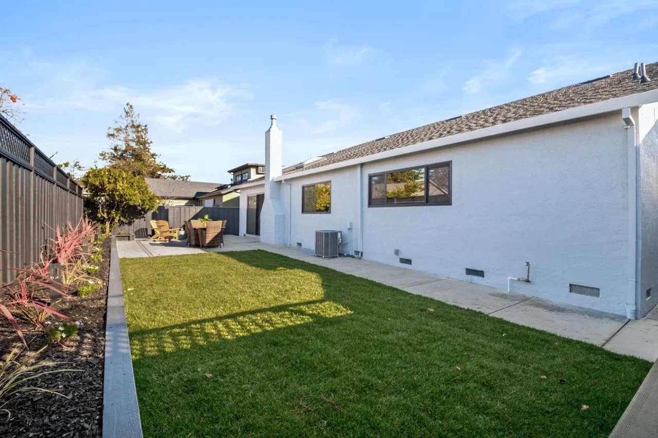 659 Meadow Creek Dr 068.jpg