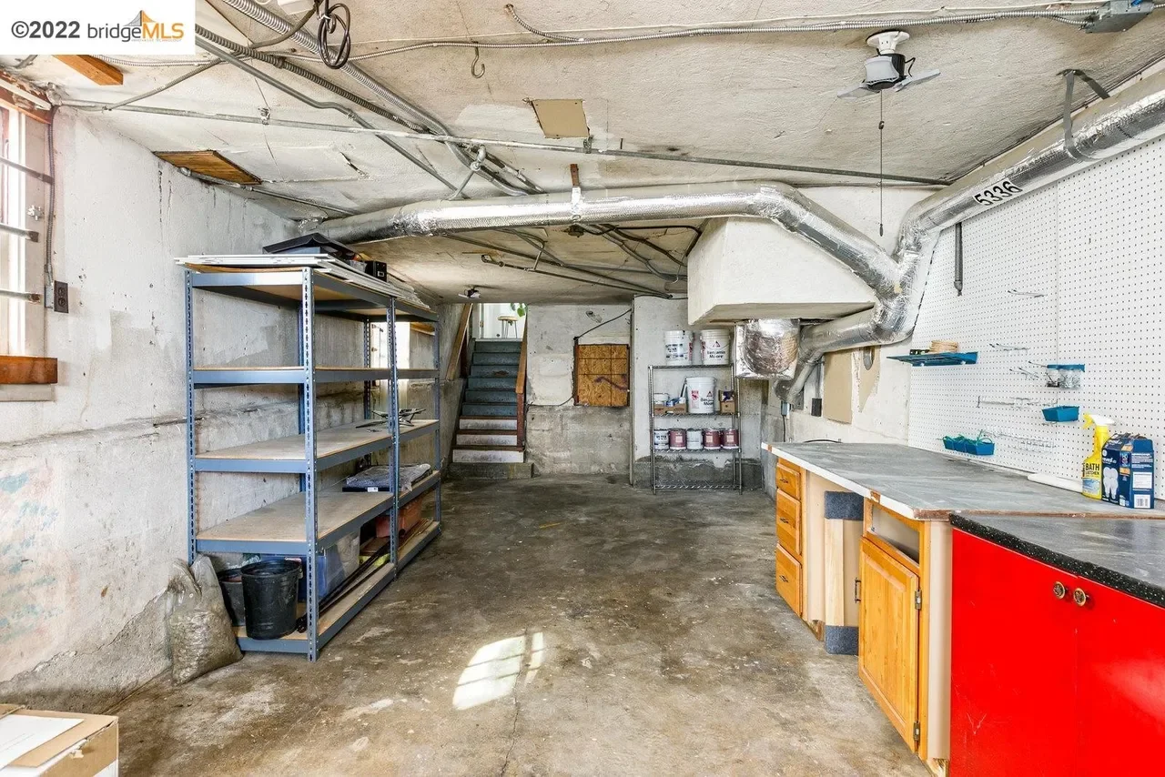 5336 Walnut St 027.webp