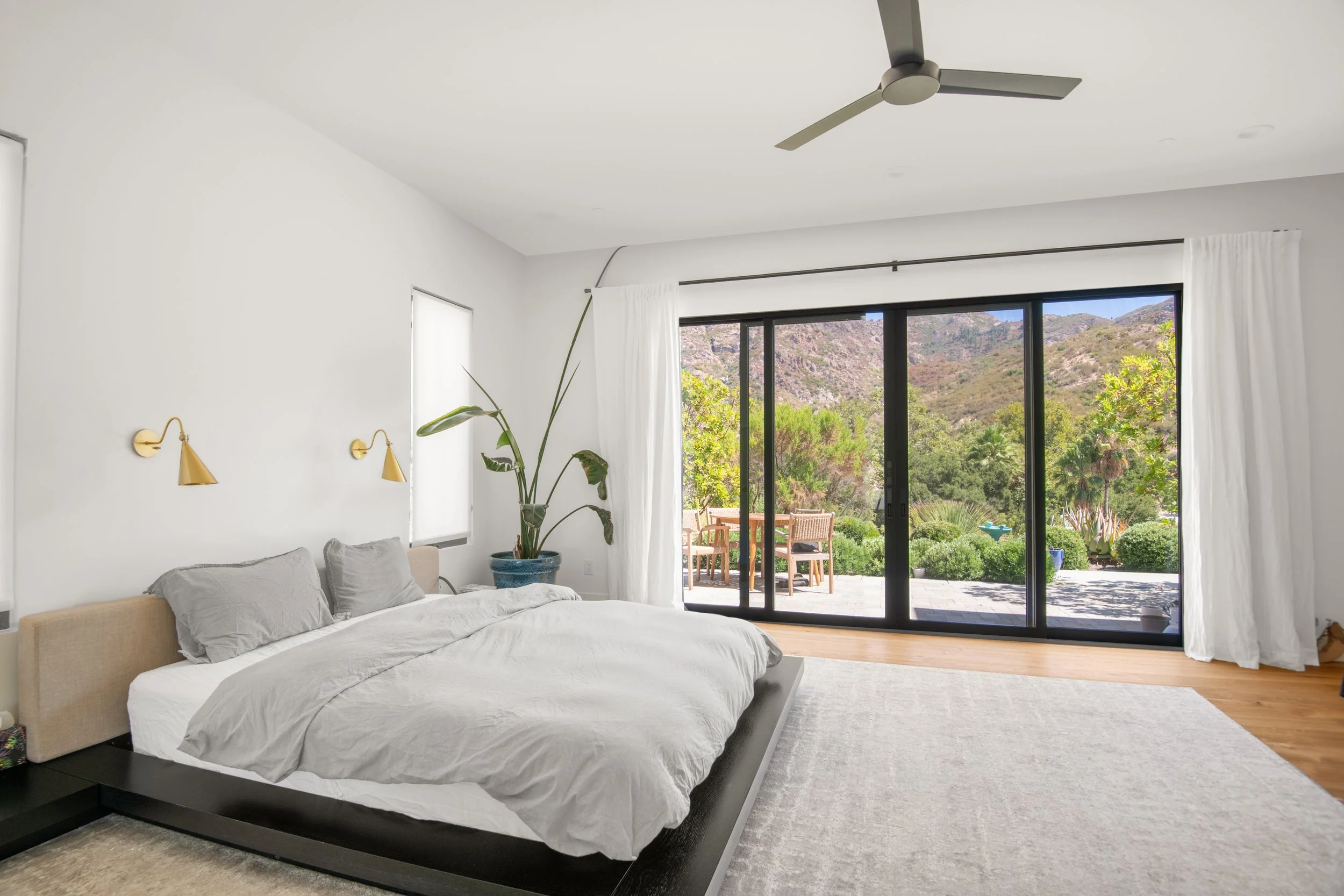 32069 Lobo Canyon Rd bedroom 5.jpg