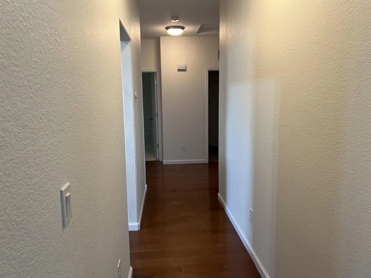 1112 Park West Dr 010.jpg