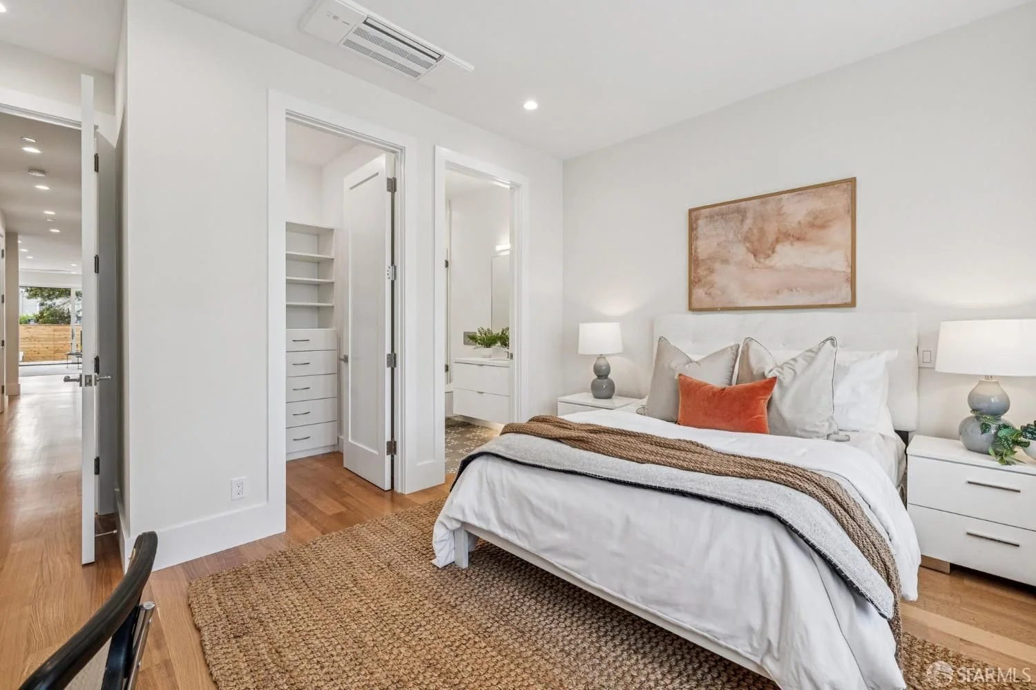 228 Vicksburg St Unit 1 021.jpg