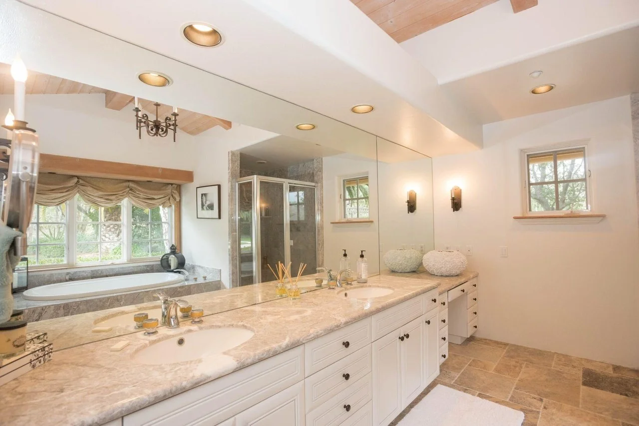 13068 Lexington Hills Dr 013.jpg