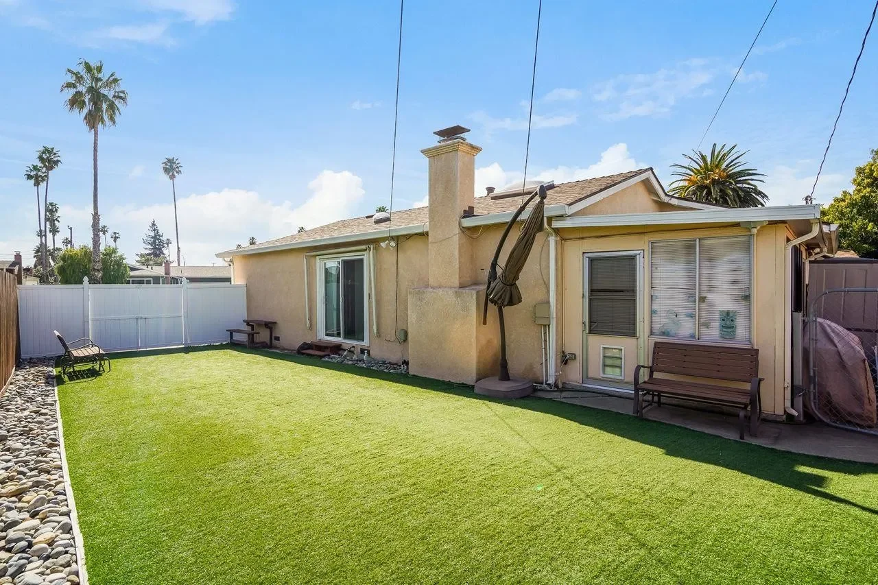 39558 Kona Ct 014.webp