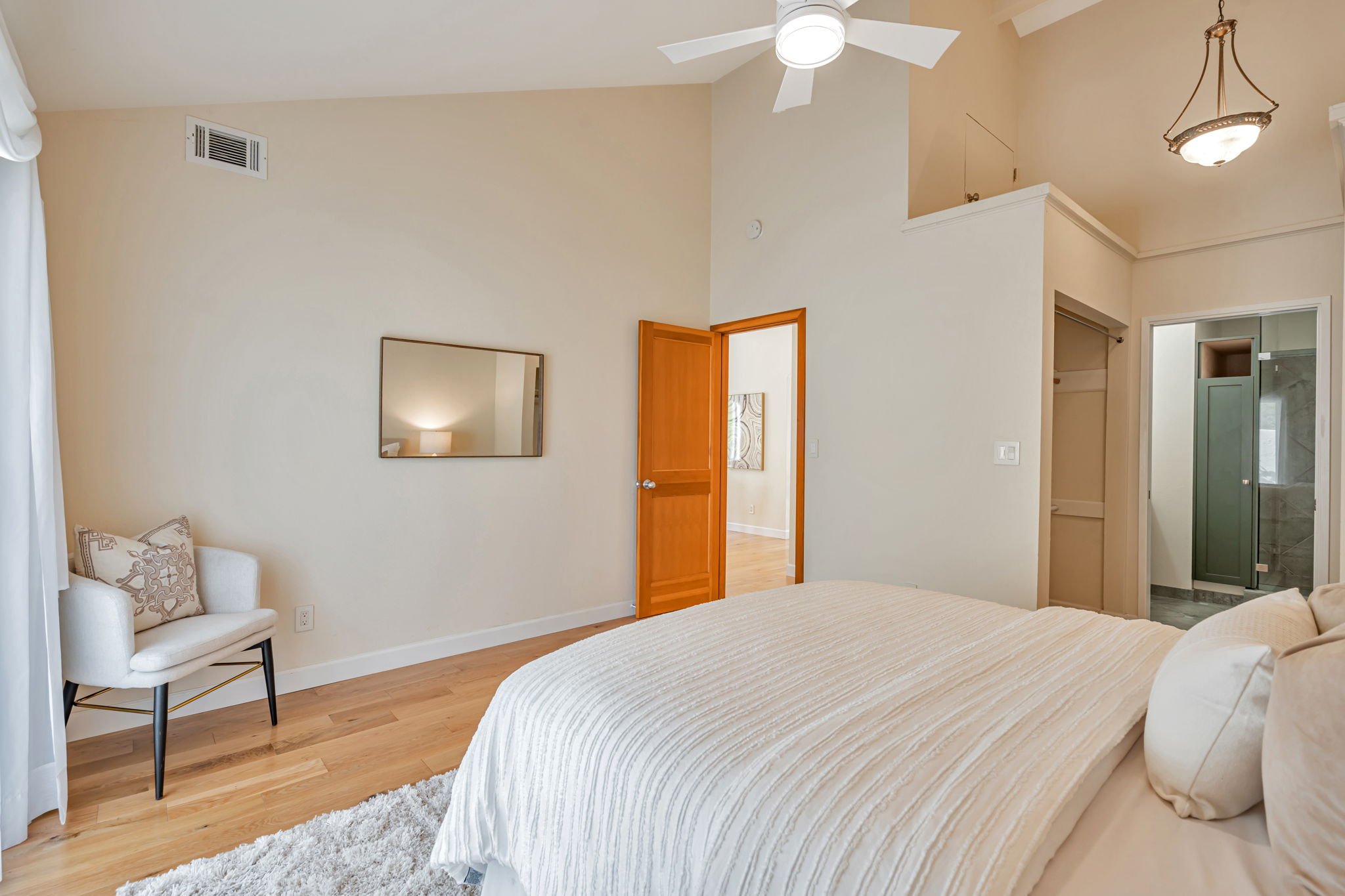 21-web-or-mls-9-newcastle-ct.jpg