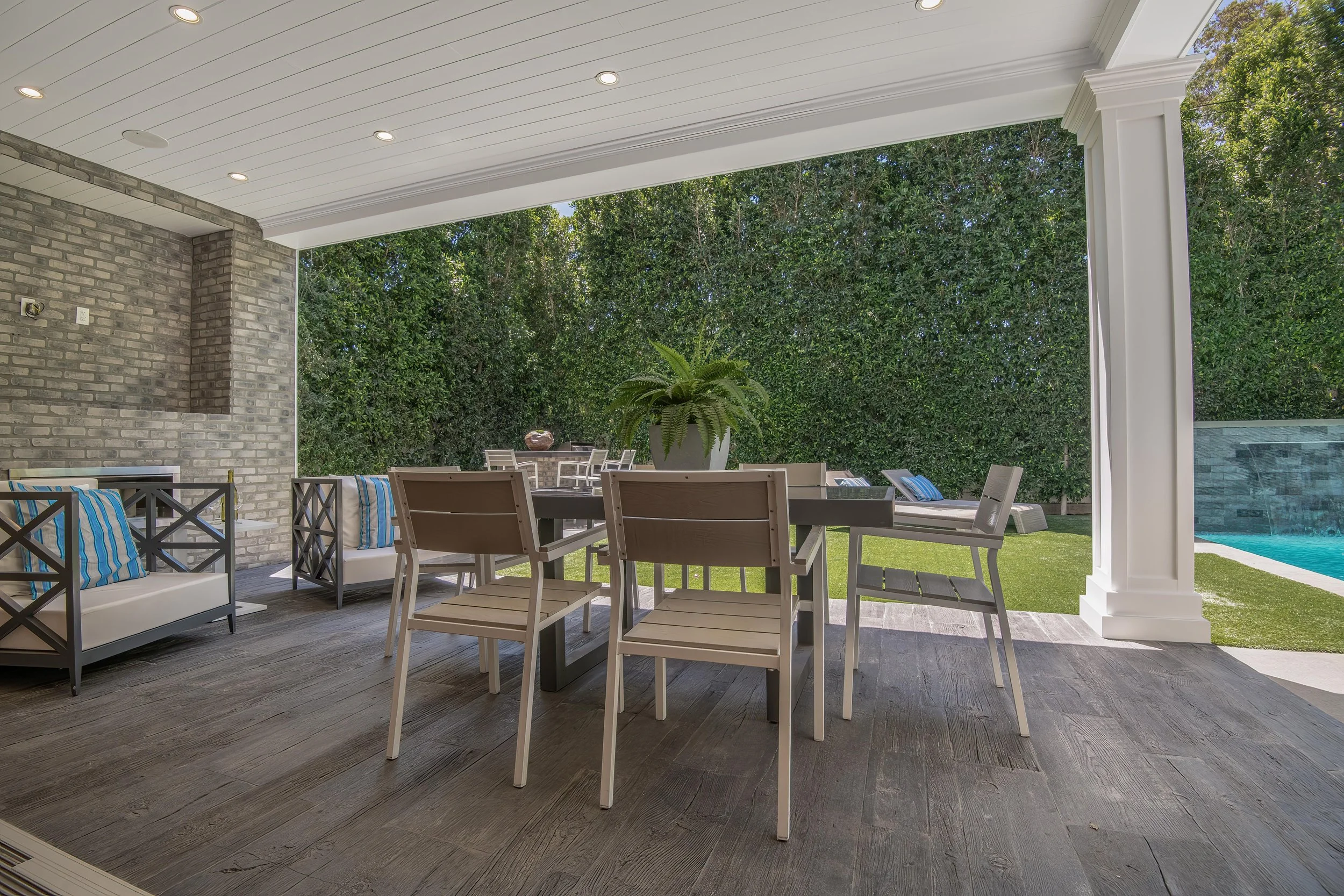 5111 Greenbush Ave back deck 1.jpg