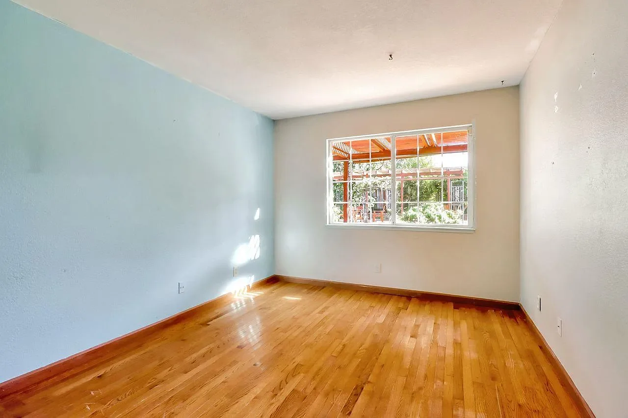 1223 Rose Ave 021.webp