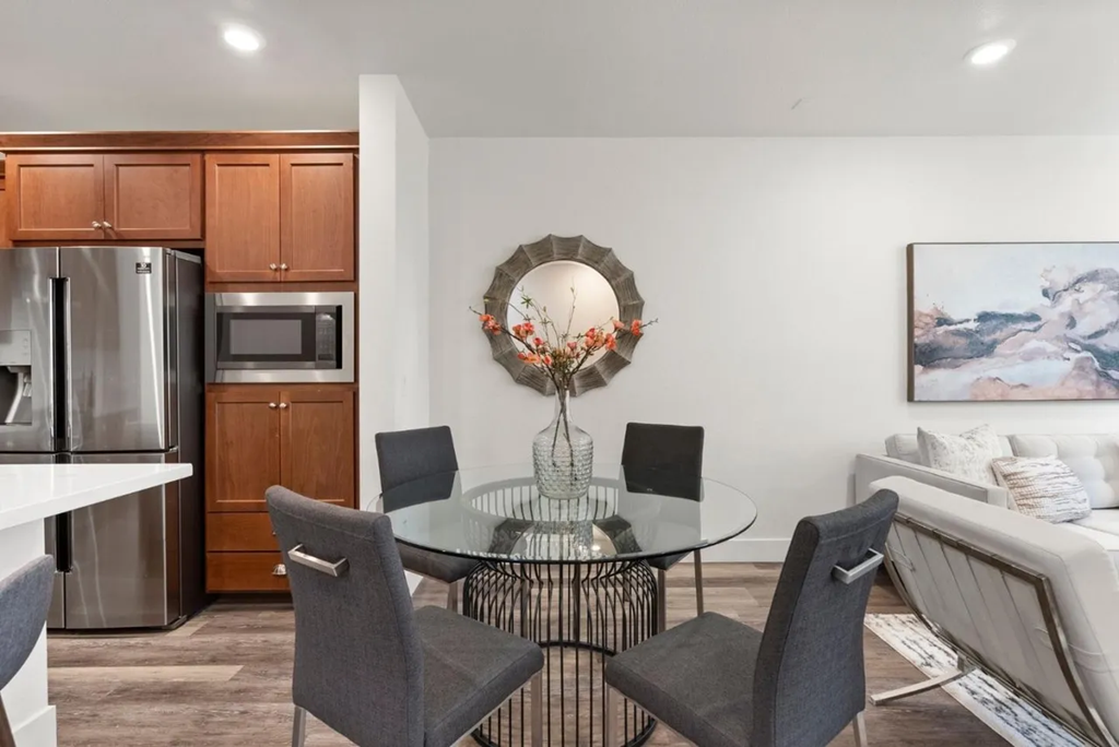 712 Amalfi Loop 009.png