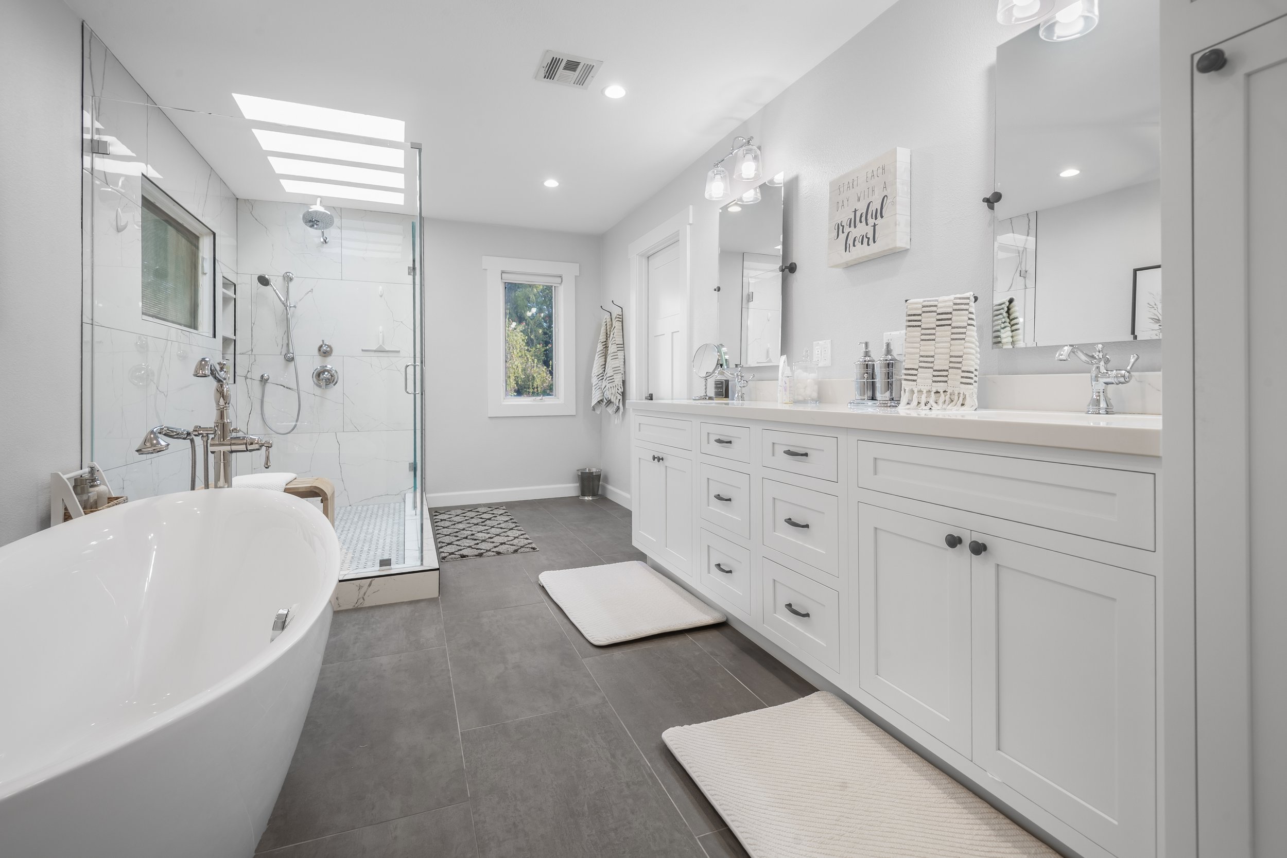 primary bath 6 copy.jpg