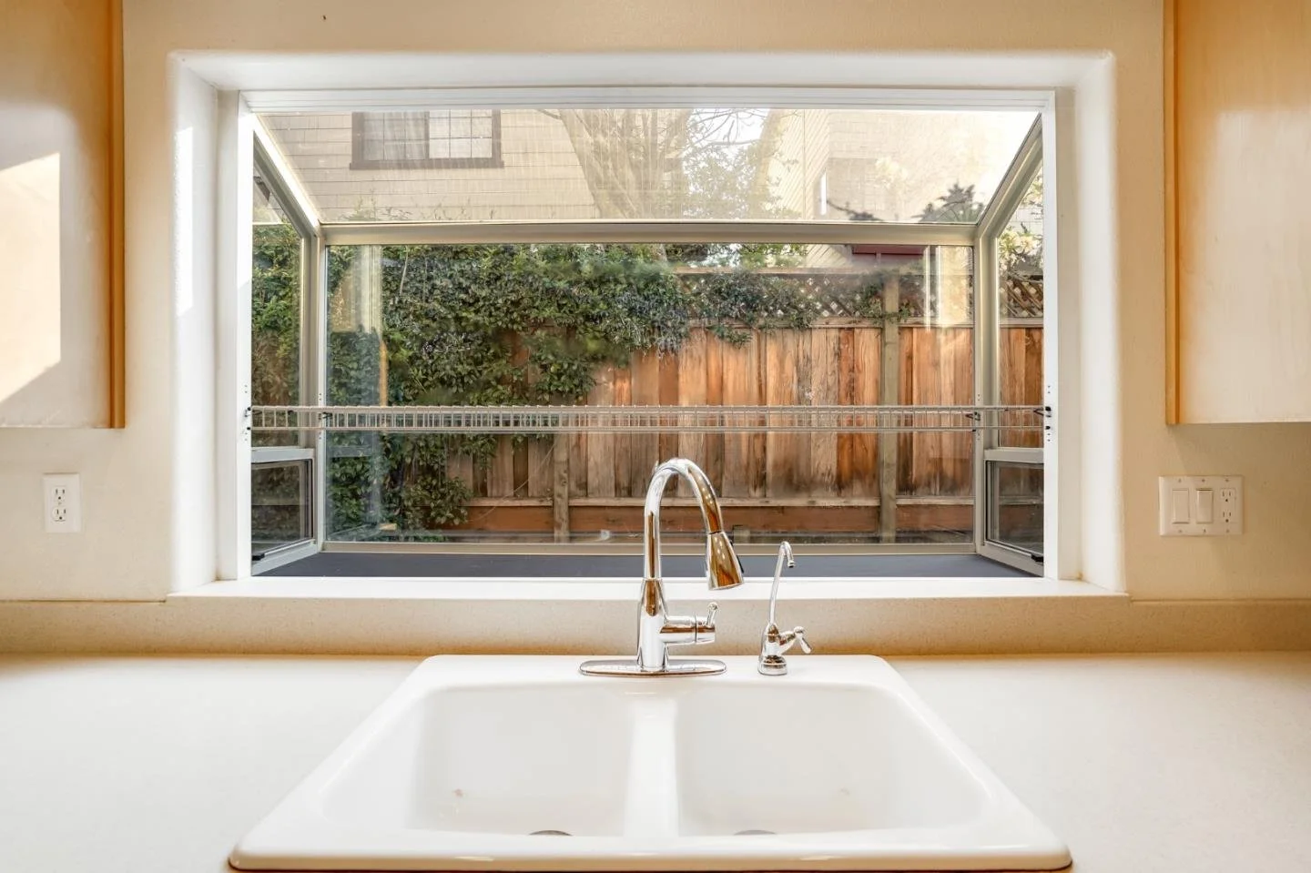 1530 Redding Park Ln 012.jpg