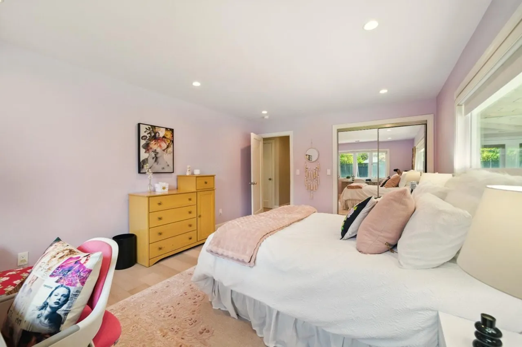 660 Giralda Dr 029.png