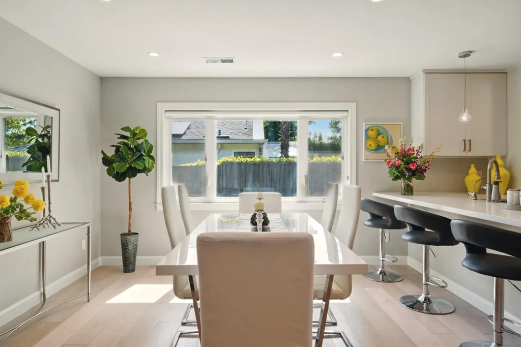 660 Giralda Dr 015.png