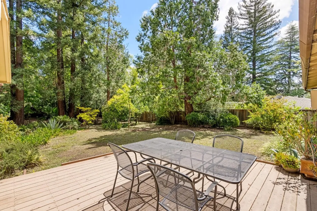 24401 Summerhill Ave 005.png