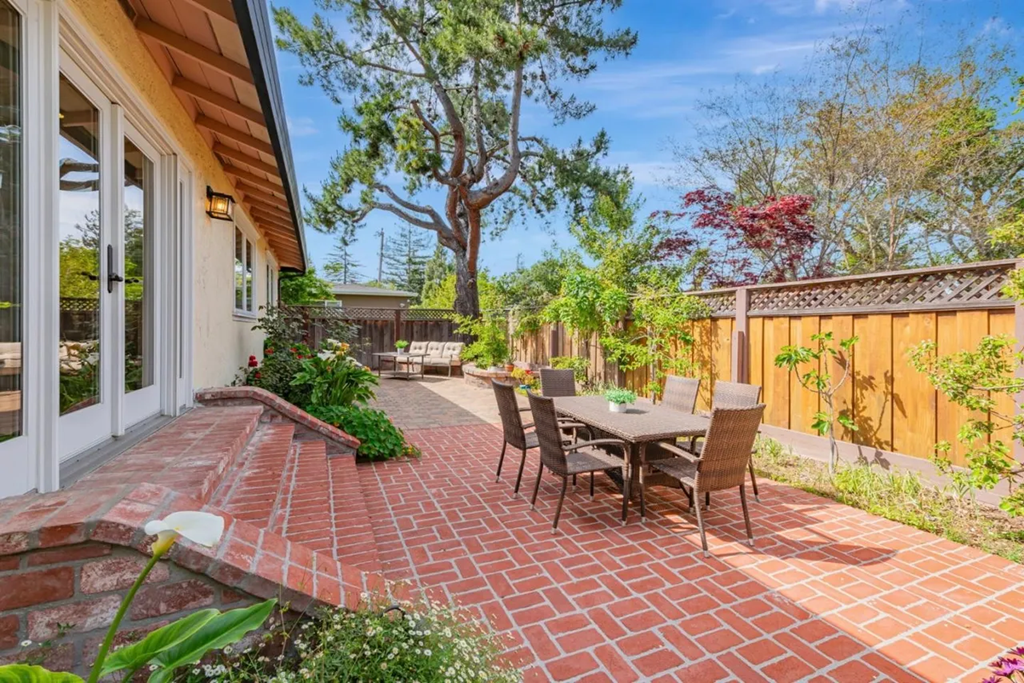 3135 Alameda De Las Pulgas, Menlo Park