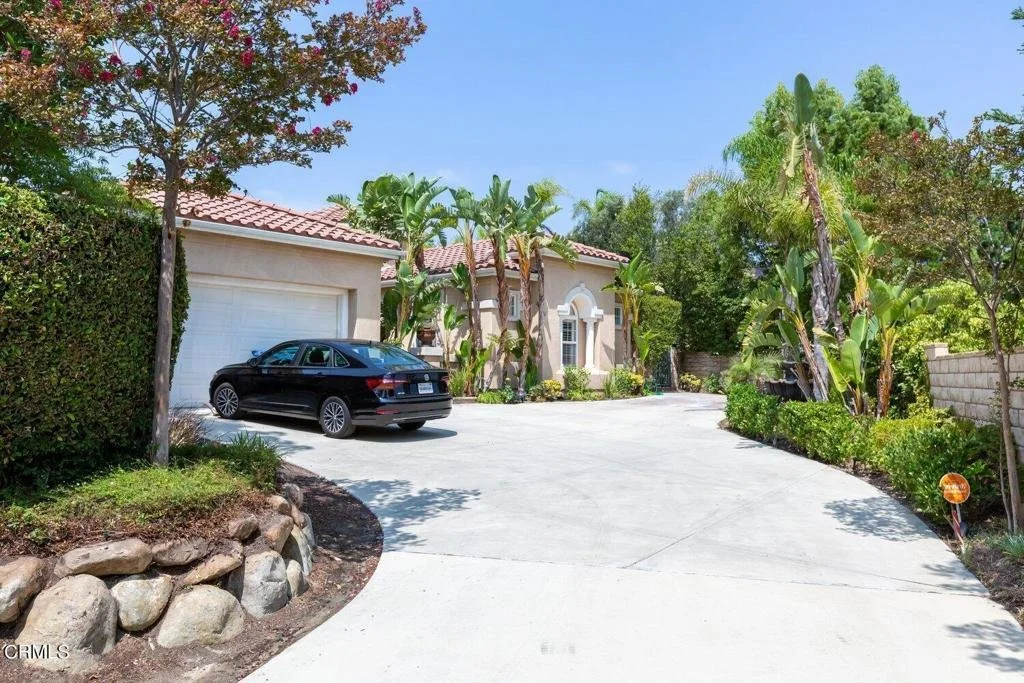  2933 Heaven Ridge St 
 3 Beds | 3 Baths | 3,300 sqft | 16,988 sqft lot
 Sold for $1,475,000 