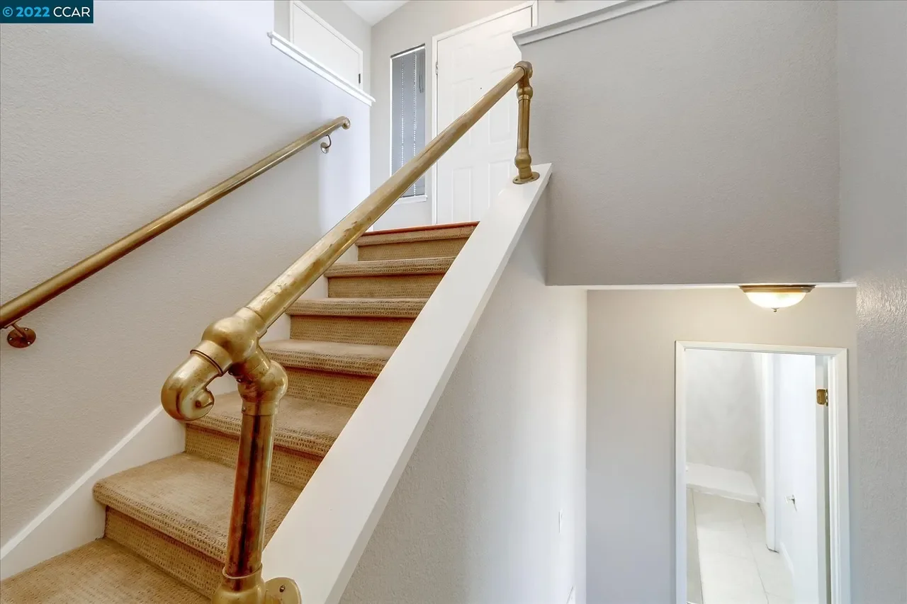 224 Manuel Ct 023.webp