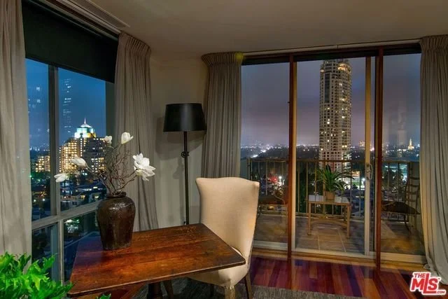 2170 Century Park East #2105 014.jpg