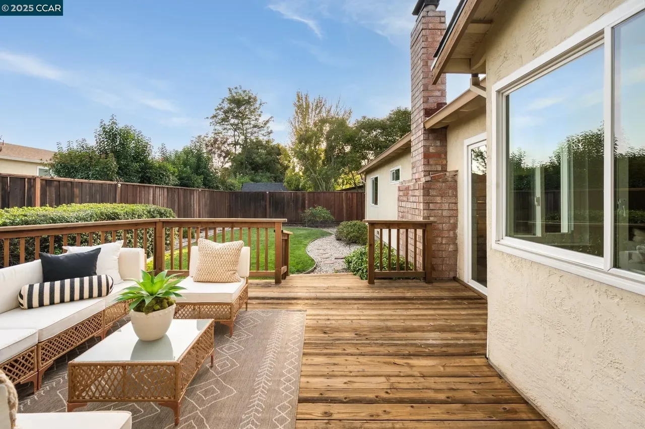 3376 Camarones Pl 022.webp