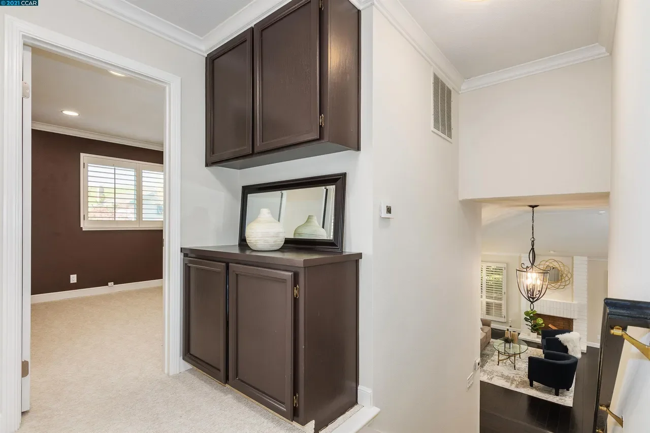 416 Saddlebrook Ln 016.webp