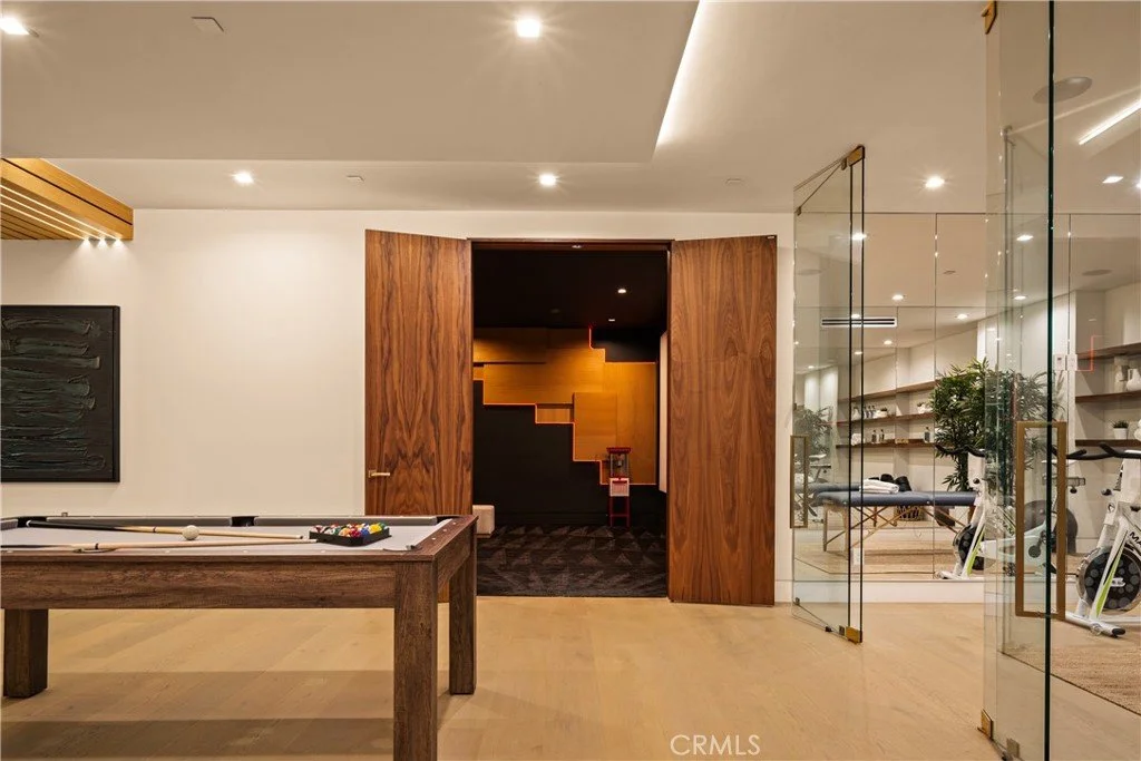 18807 Edleen Dr 026.jpg