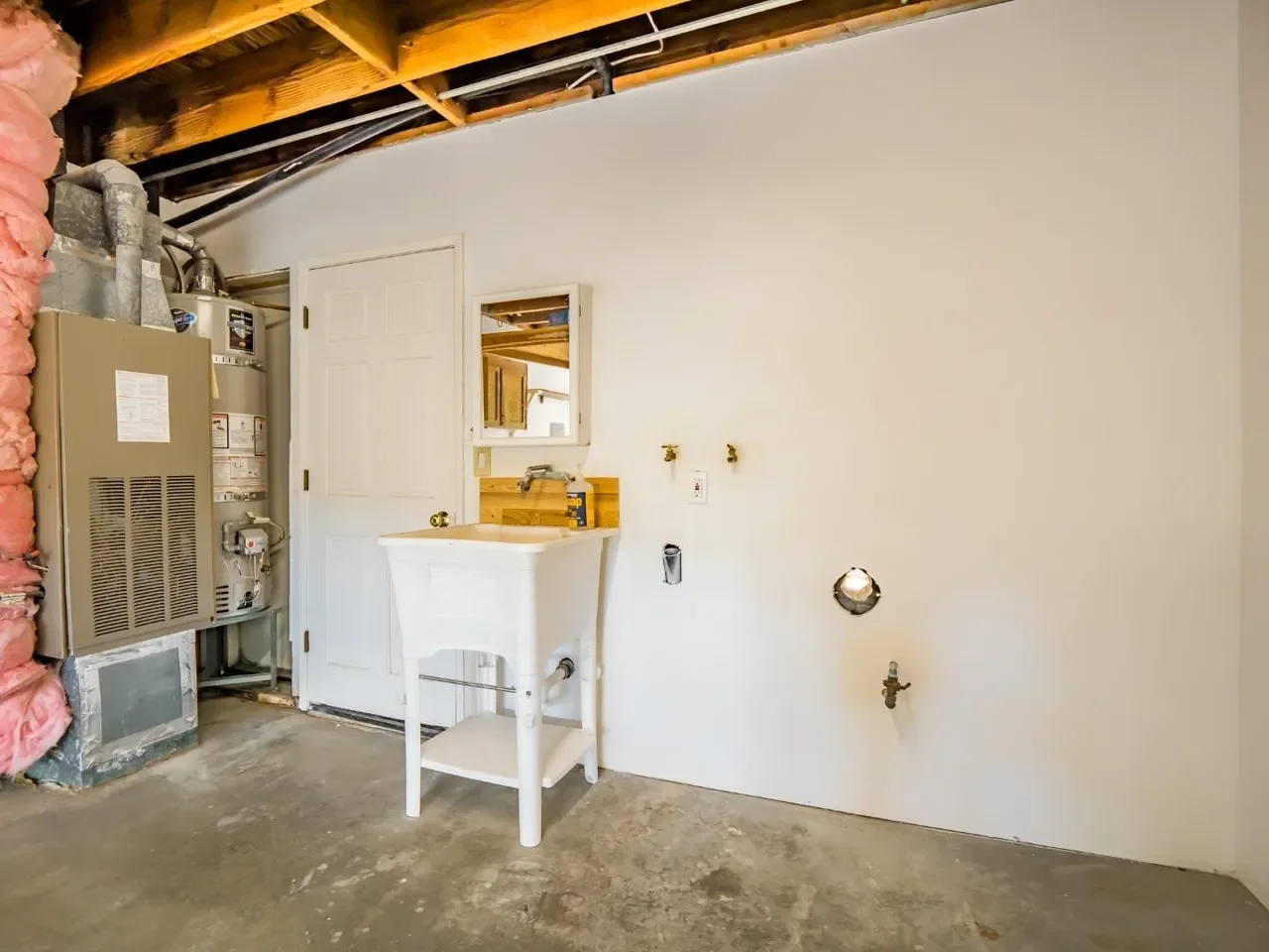 836 Seacliff Dr 035.webp