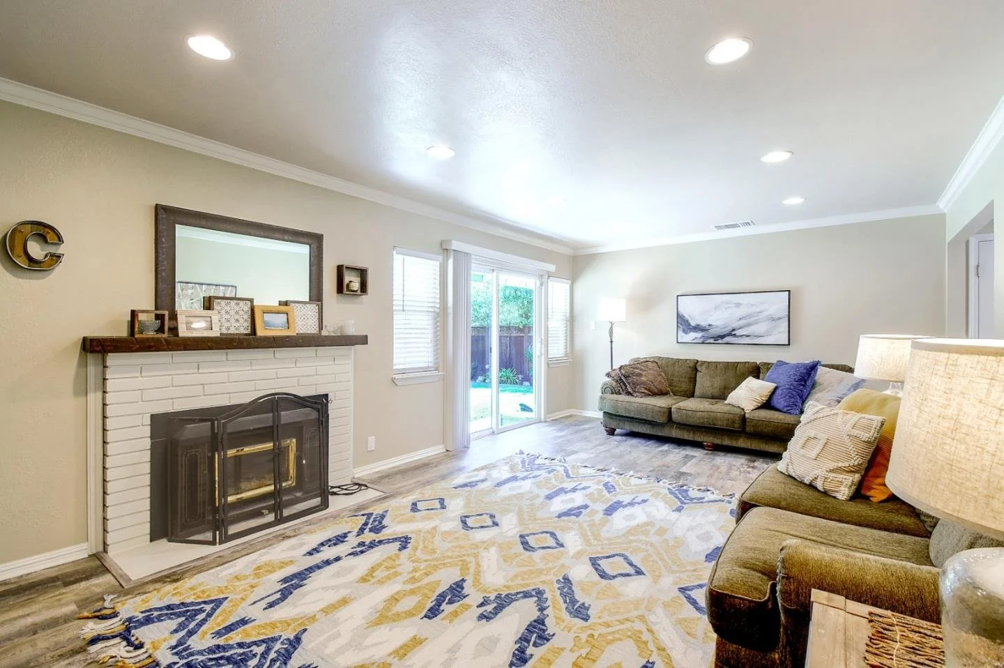 378 Flynn Ave 009.jpg