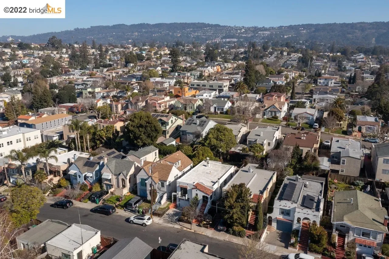 5336 Walnut St 036.webp