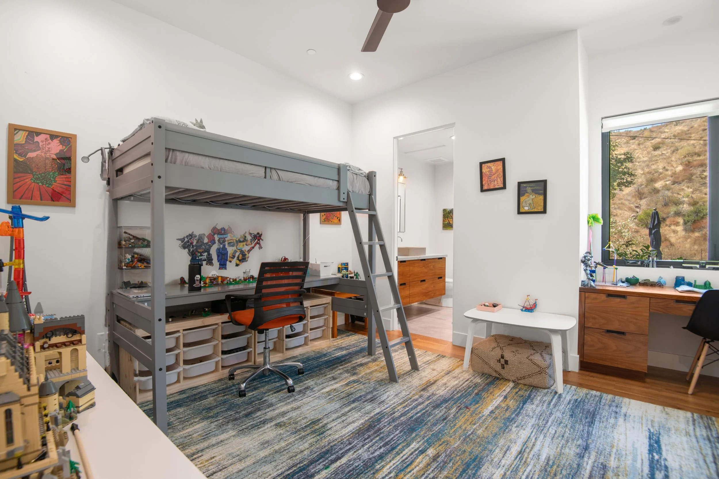 32069 Lobo Canyon Rd bedroom 1.jpg