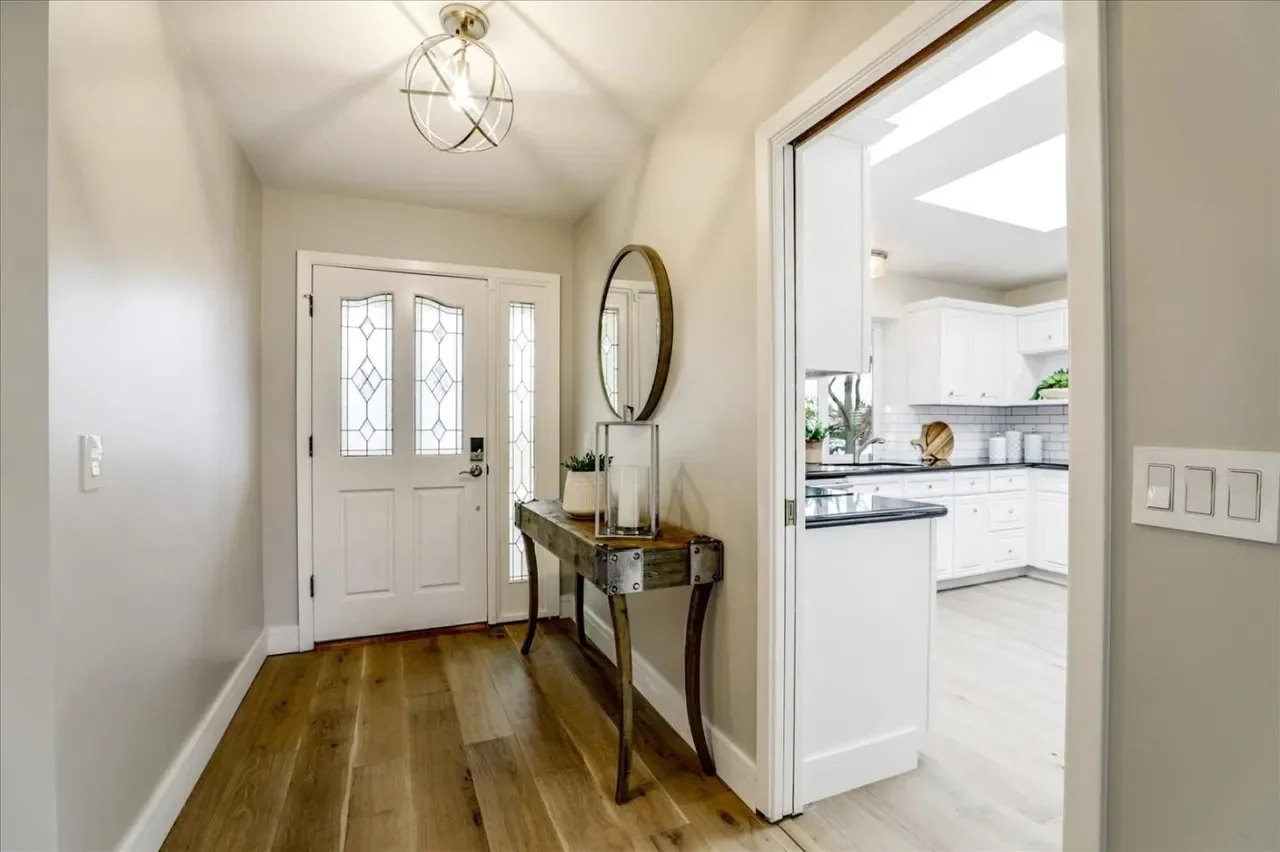 140 Stonybrook Rd 008.webp