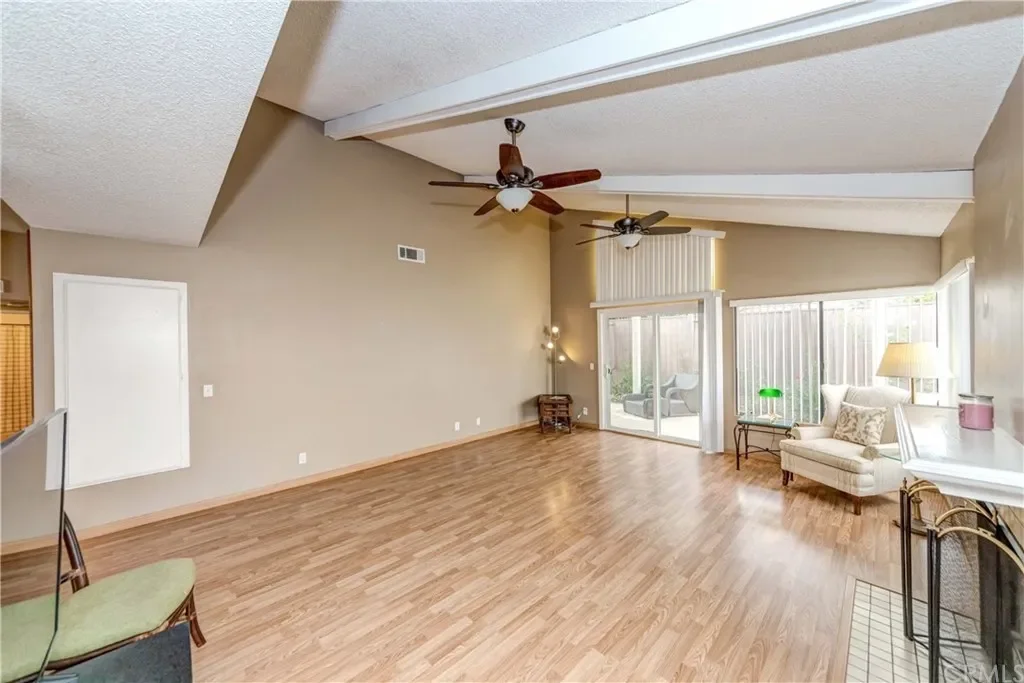 2175 Avenida San Antero 020.webp