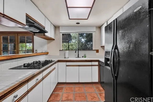 4115 Patrick Henry Pl 015.webp