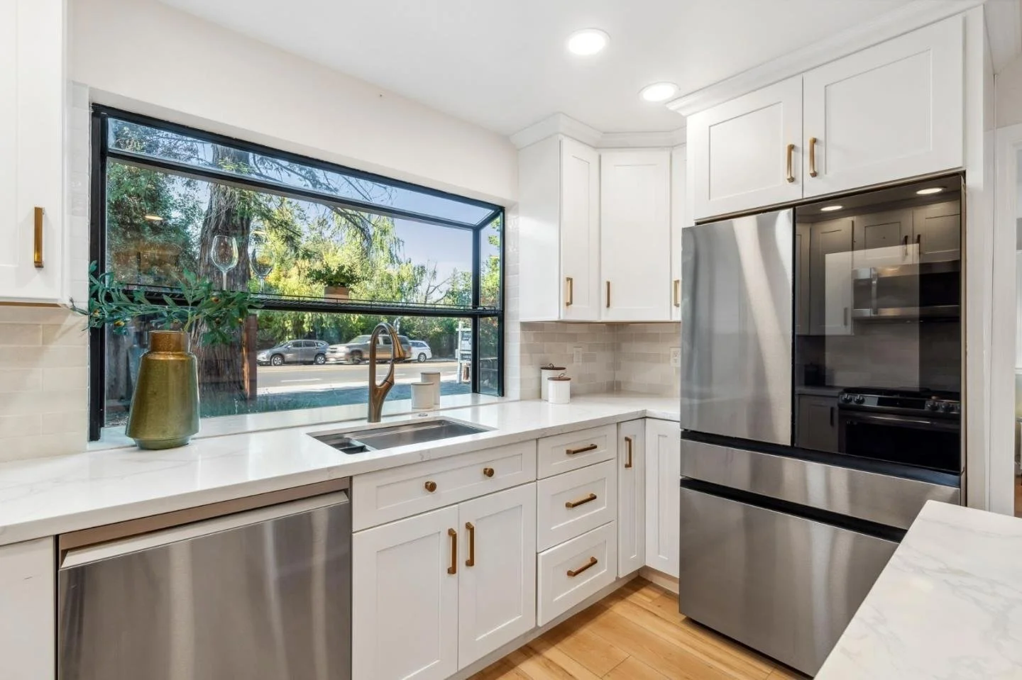 16220 Blossom Hill Rd 012.jpg