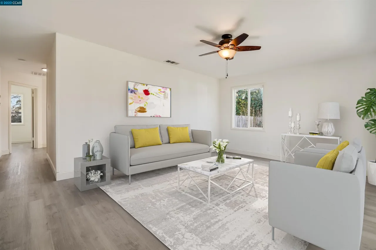 3028 W Monterey Ave 004.webp