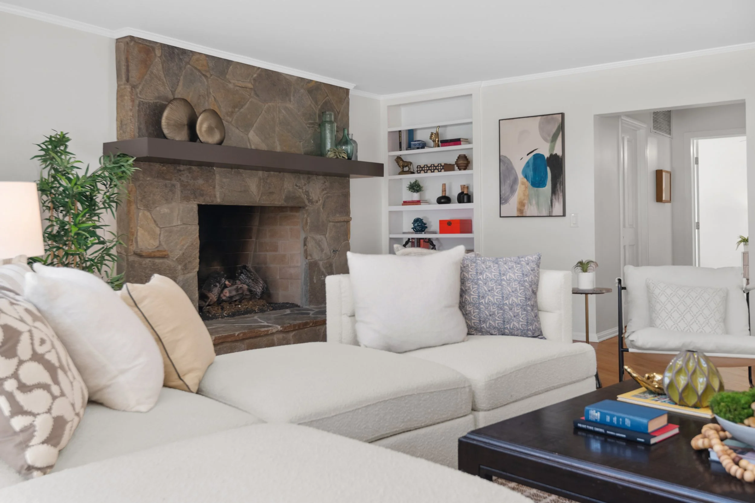 340 Santa Inez Way living 4 copy.jpg