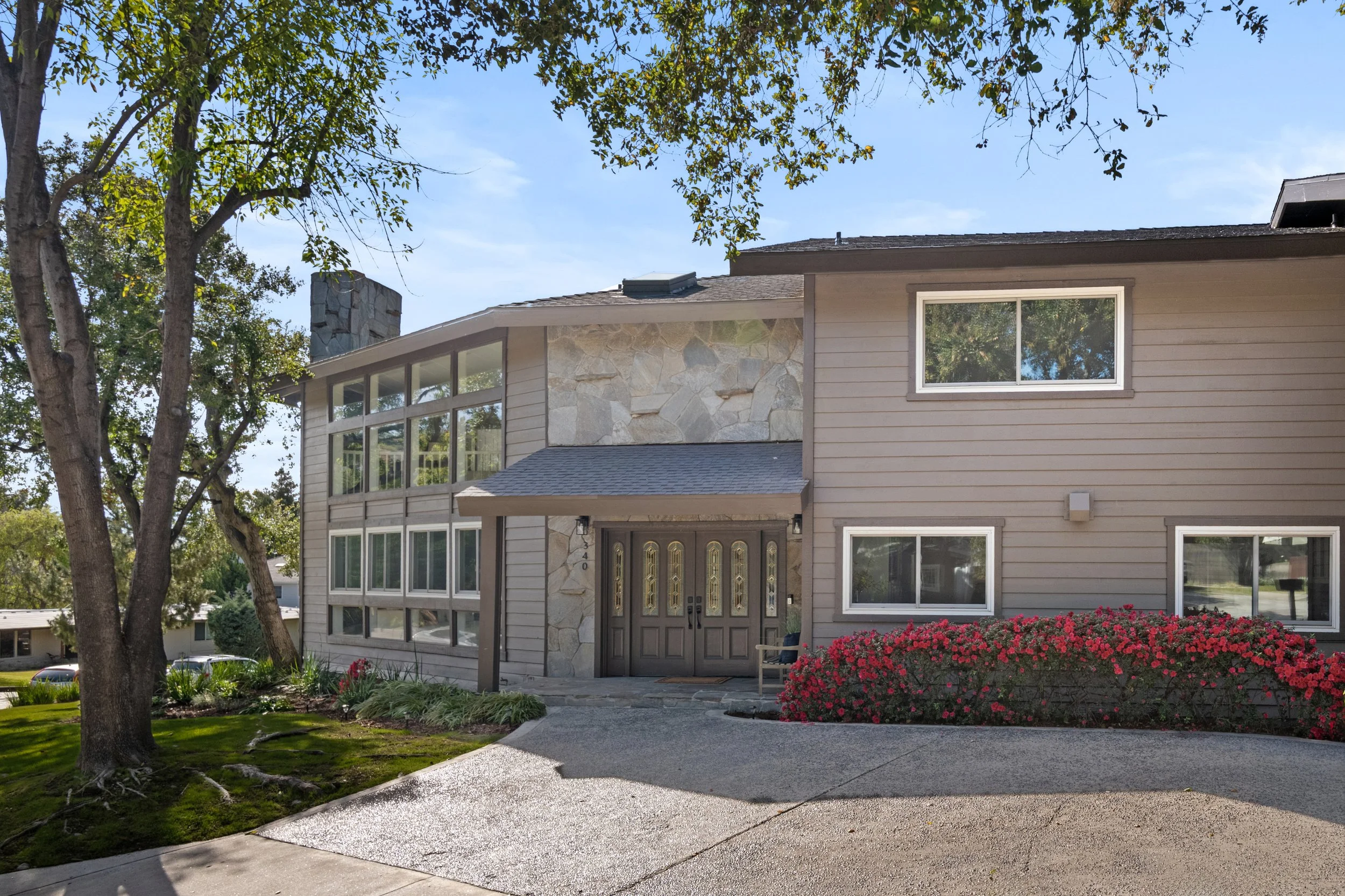 340 Santa Inez Way front 5 copy.jpg